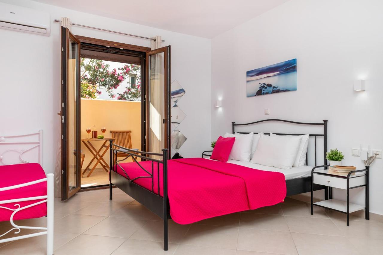 Naxos Diamond Studios Apartments Naxos City Ngoại thất bức ảnh
