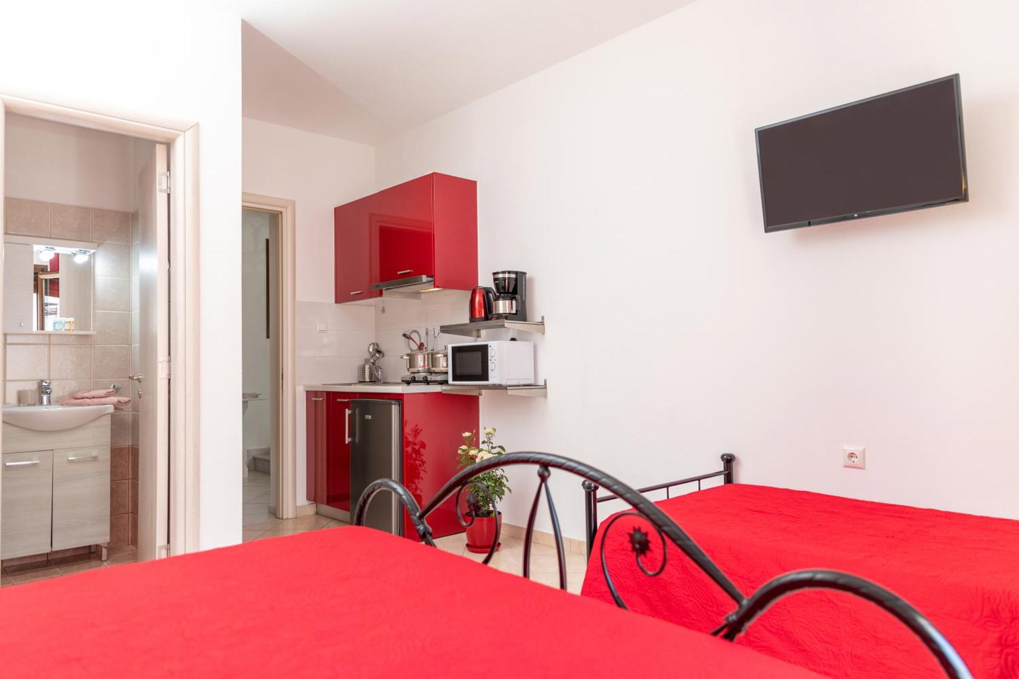 Naxos Diamond Studios Apartments Naxos City Phòng bức ảnh