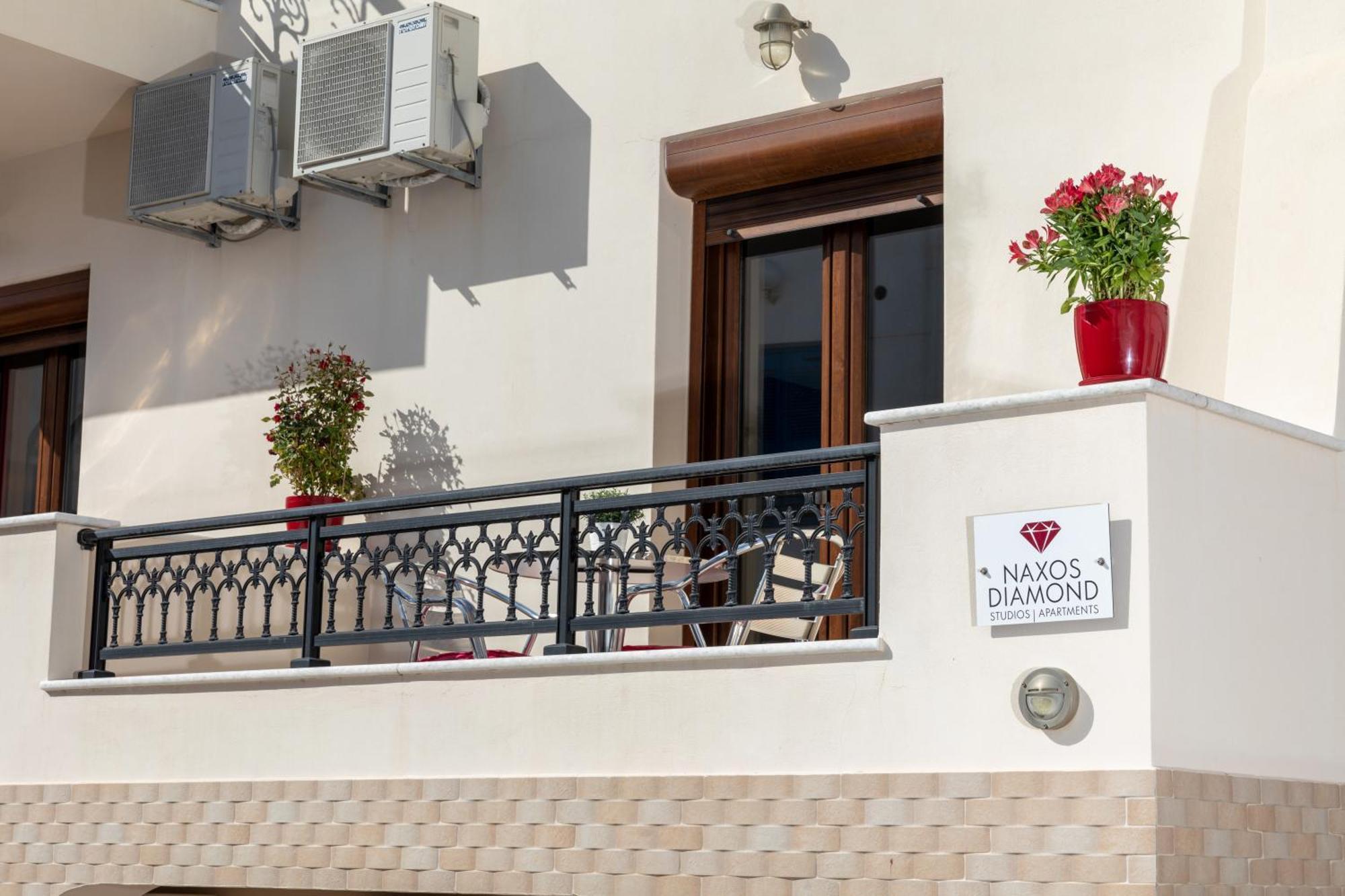 Naxos Diamond Studios Apartments Naxos City Phòng bức ảnh