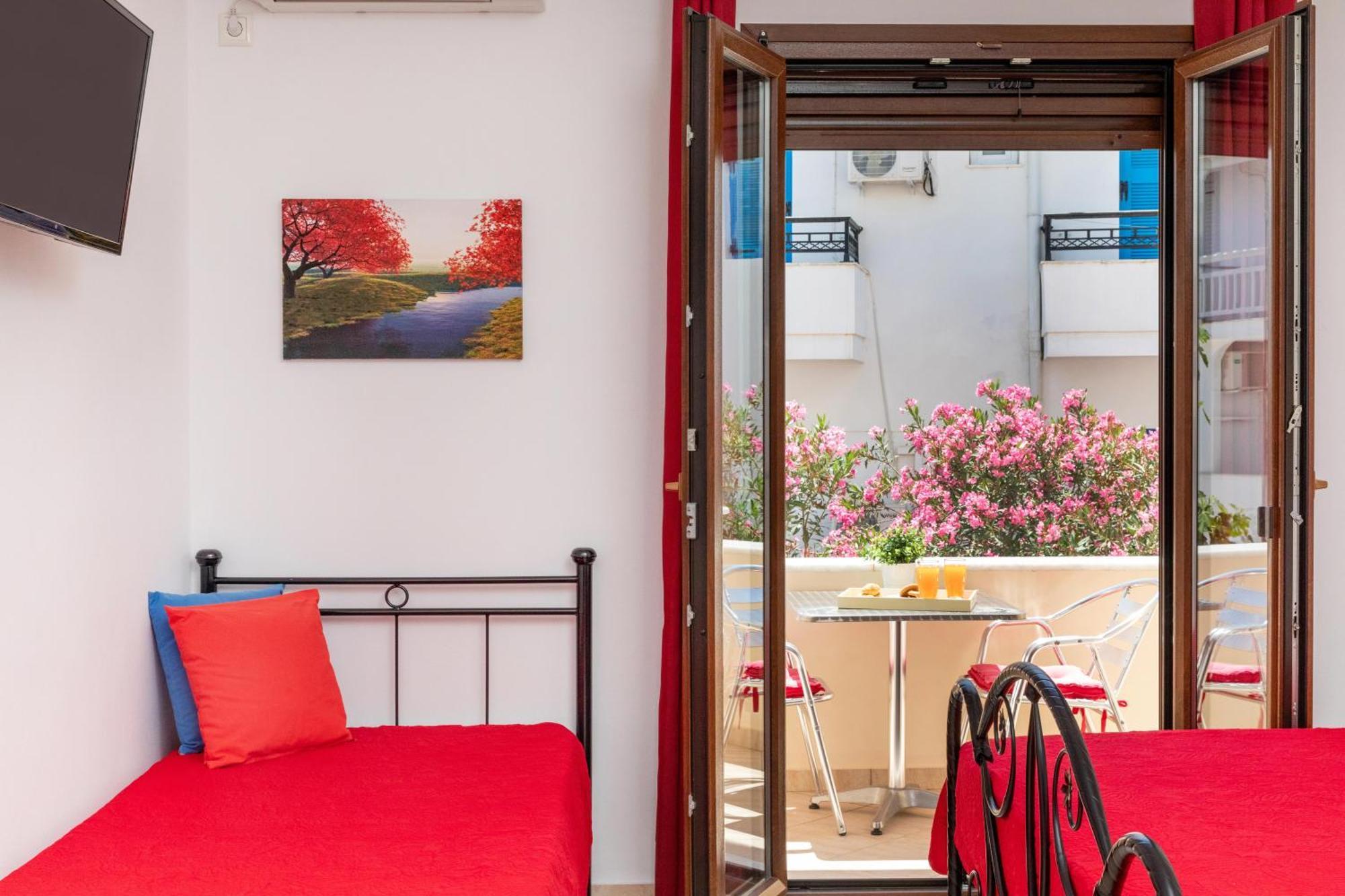 Naxos Diamond Studios Apartments Naxos City Phòng bức ảnh